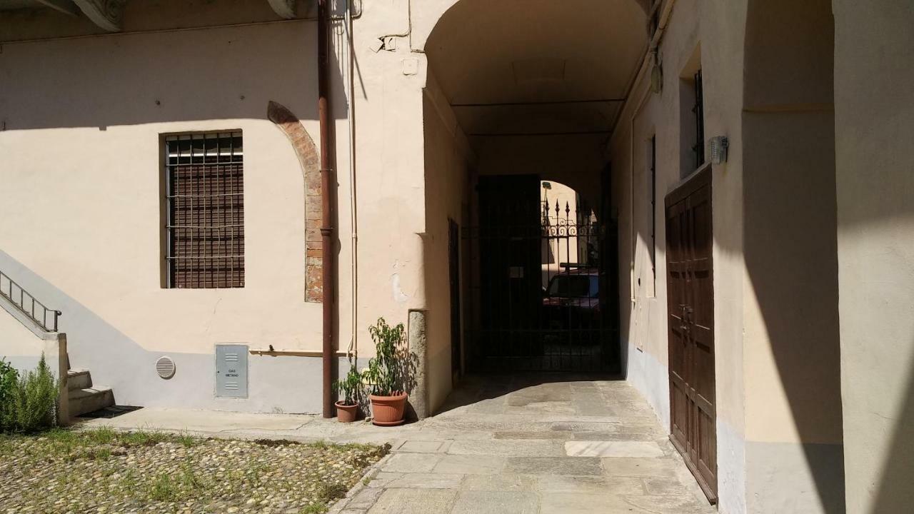 Cardano Apartman Pavia Kültér fotó